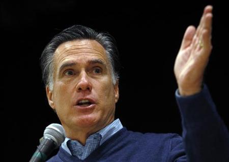 Republican presidential candidate Romney speaks at a Republican Caucus in Portland