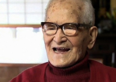 World's
oldest man World's oldest man