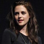 Kristen Stewart CinemaCon 2012: She Looks Sexy In A Micro Mini