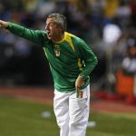 Mali head coach Alain Giresse reacts during their African Nations Cup semi-final soccer match against Ivory Coast at the Stade De L'Amitie Stadium in Gabon's capital Libreville February 8, 2012. REUTERS/Louafi Larbi