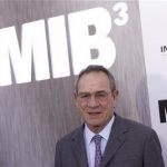 Cast member Tommy Lee Jones arrives for the premiere of "Men In Black 3" in New York May 23, 2012. REUTERS/Andrew Kelly