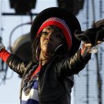 Singer Lauryn Hill performs on center stage at the Coachella Valley Music & Arts Festival in Indio, California April 15, 2011. REUTERS/Mike Blake