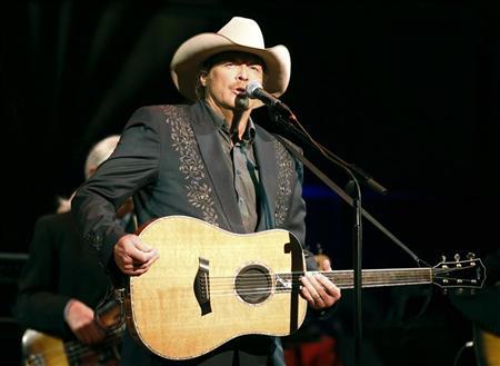 Singer Alan Jackson performs during "A Concert for Hope" at the Kennedy Center in Washington September 11, 2011 on the 10th anniversary of the 9/11 attacks. REUTERS/Kevin Lamarque