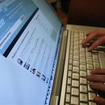 A Twitter page is displayed on a laptop computer in Los Angeles October 13, 2009. REUTERS/Mario Anzuoni