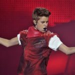 Singer Justin Bieber performs during the MuchMusic Video Awards in Toronto, June 17, 2012. REUTERS/Mike Cassese