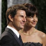 Actor Tom Cruise and his wife, actress Katie Holmes, arrive at the 2012 Vanity Fair Oscar party in West Hollywood, California February 26, 2012. REUTERS/Danny Moloshok