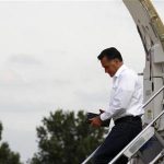 U.S. Republican presidential nominee and former Massachusetts Governor Mitt Romney steps off his campaign plane in Kansas City, Missouri, September 16, 2012. REUTERS/Jim Young