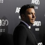 Director of the movie and cast member Ben Affleck poses at the premiere of "Argo" at the Academy of Motion Picture Arts and Sciences in Beverly Hills, California October 4, 2012. REUTERS/Mario Anzuoni