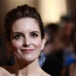 Actress Tina Fey arrives at the 84th Academy Awards in Hollywood, California, February 26, 2012. REUTERS/Lucas Jackson (UNITED STATES)