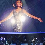 Whitney Houston: stars pay tribute at Grammy show