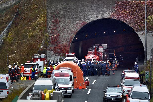 Tunnel Collapses Outside Tokyo, Trapping Motorists