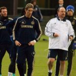 Cutting up Raf: Benitez is planning a Chelsea overhaul to save his job