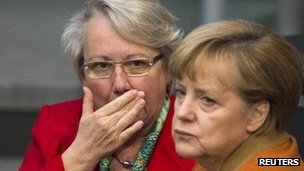 German minister Annette Schavan quits over 'plagiarism'
