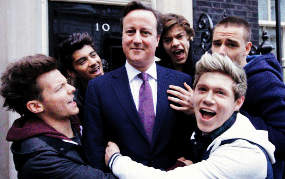 David Cameron 'Rebelled Against Civil Servants To Hug Harry Styles In 1D's Comic Relief Video'