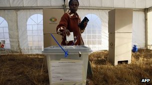 Zimbabwe referendum 'tentatively set for 16 March'