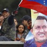 Hugo Chavez's 'breathing problems persist'