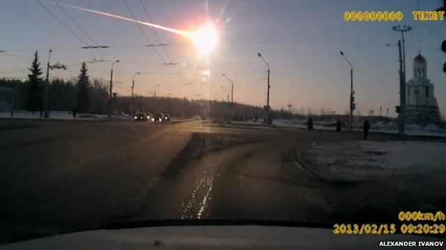 Russia sends clean-up team to meteorite-hit Urals
