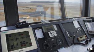 FAA to close 149 air traffic towers as budget cuts bite