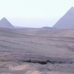 Egypt revolution brings golden age for tomb raiders