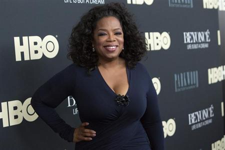 Television personality Oprah Winfrey attends HBO's New York premiere of the documentary "Beyonce - Life is But a Dream" in New York February 12, 2013. REUTERS/Andrew Kelly