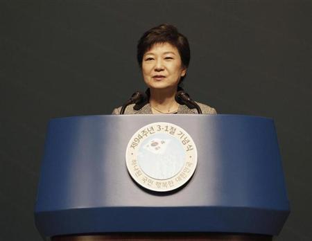 South Korea's President Park Geun-hye speaks during a ceremony celebrating the 94th anniversary of the March First Independence Movement against Japanese colonial rule in Seoul March 1, 2013. REUTERS/Ahn Young-joon/Pool