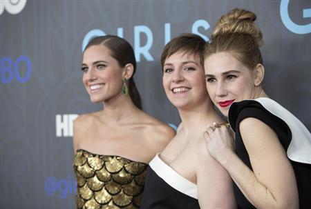 Actresses Allison Williams (L-R), Lena Dunham and Zosia Mamet attend the Season 2 premiere of the television series "Girls" in New York January 9, 2013. REUTERS/Andrew Kelly