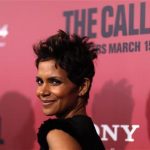 Cast member Halle Berry poses at the premiere of "The Call" in Los Angeles, California March 5, 2013. REUTERS/Mario Anzuoni