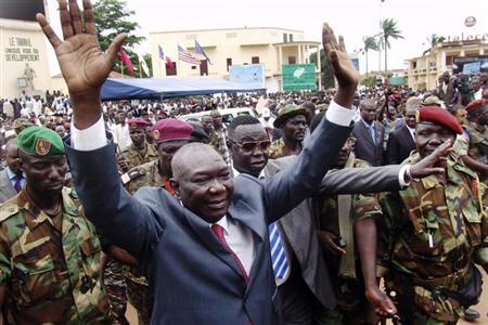 Central African Republic's new leader Michel Djotodia greets his supporters at a rally in favor of the Seleka rebel alliance in downtown Bangui March 30, 2013. REUTERS/Alain Amontchi