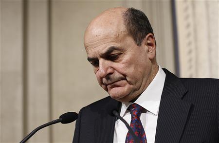 Italy's PD (Democratic Party) leader Pierluigi Bersani reacts during a news conference following a meeting with Italian President Giorgio Napolitano at the Quirinale Presidential palace in Rome March 28, 2013. REUTERS/Tony Gentile