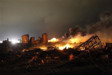 The remains of a fertilizer plant burn after an explosion at the plant in the town of West, near Waco, Texas early April 18, 2013. REUTERS/Mike Stone