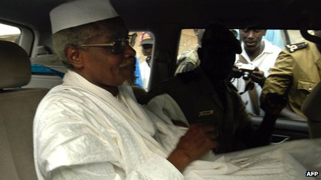 Mahamat Djibrine: Chadians hail ex-police chief's arrest