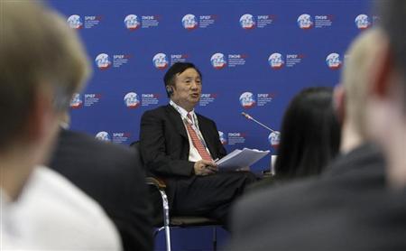 Huawei Chief Executive Ren Zhengfei takes part in a discussion meeting at the St. Petersburg International Economic Forum in St. Petersburg June 22, 2012. REUTERS/Sergei Karpukhin