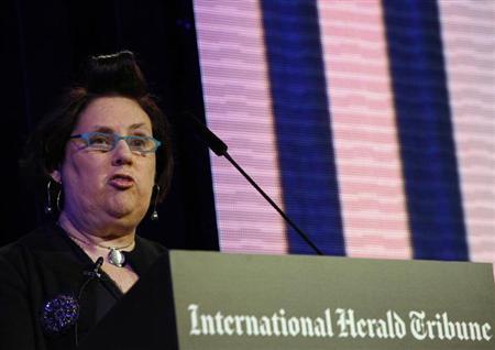 The Fashion Editor of the International Herald Tribune Suzy Menkes opens the IHT "Techno Luxury" conference in Berlin November 17, 2009. REUTERS/Thomas Peter