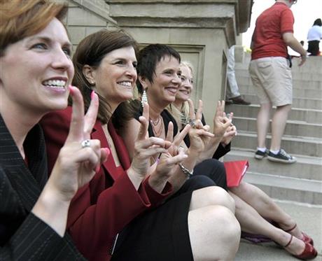 from left, Rep. Barb Byrum, D-Onondaga, Rep. Lisa Brown, D-West Bloomfield, playwright Eve Ensler and Sen. Rebecca Warren, D-Ann Arbor
