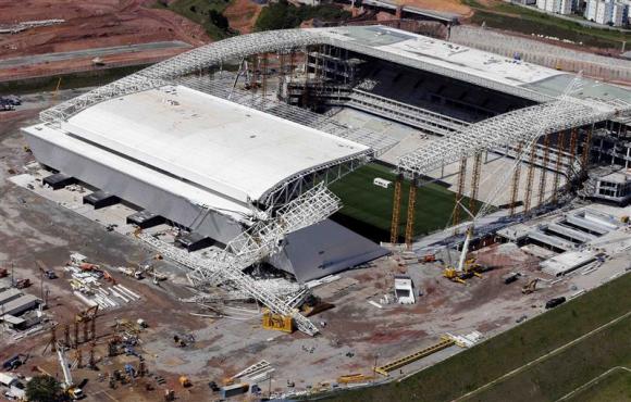 File aerial photo of the area where a crane collapsed, on the site of the Arena Sao Paulo stadium