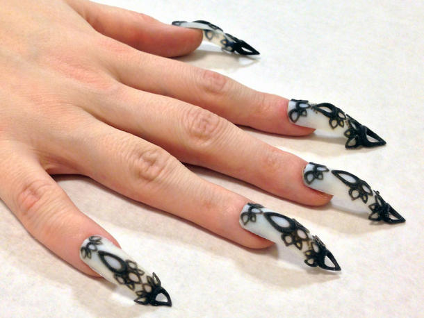 3D-printed false nails