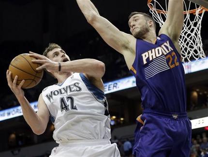 Kevin Love, Miles Plumlee