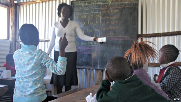 Kenya, pocket optician