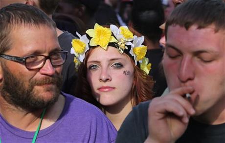 Colorado, Partygoers listen to live music and smoke pot