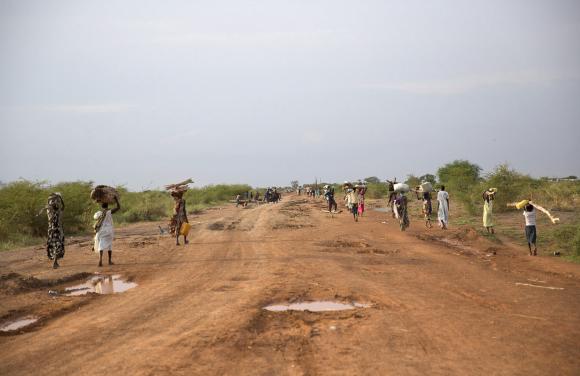 Civilians flee from renewed attacks in Bentiu