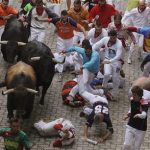 Revelers fall as Garcigrande fighting bulls