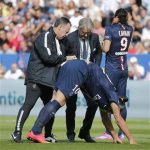 Paris Saint Germain's Zlatan Ibrahimovic, center