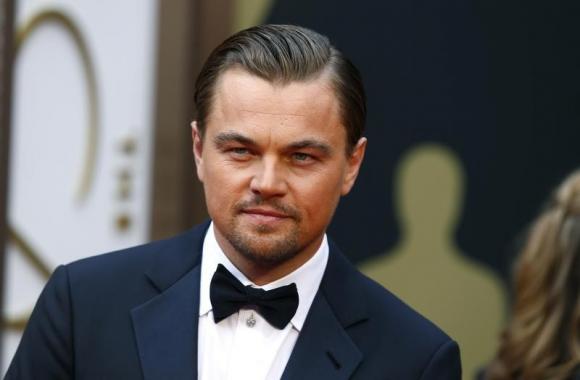 Actor Leonardo DiCaprio arrives at the 86th Academy Awards in Hollywood