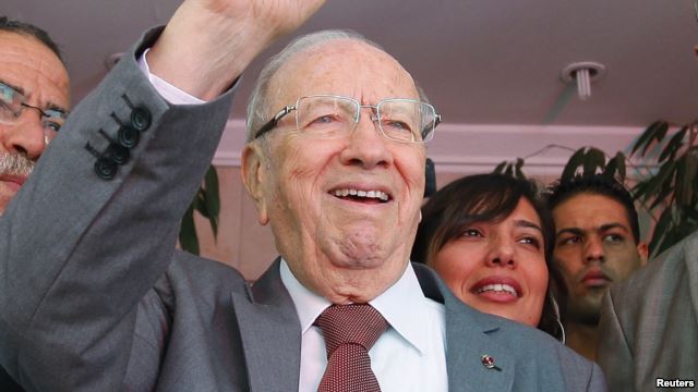Beji Caid Essebsi (C), Nidaa Tounes party leader