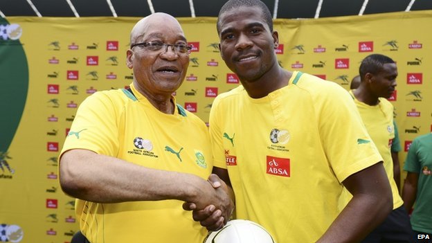 Jacob Zuma (L), pictured here with Meyiwa