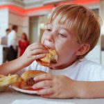 kid_burger_fries