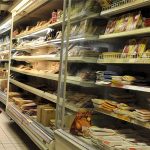 France to ban food waste in supermarkets