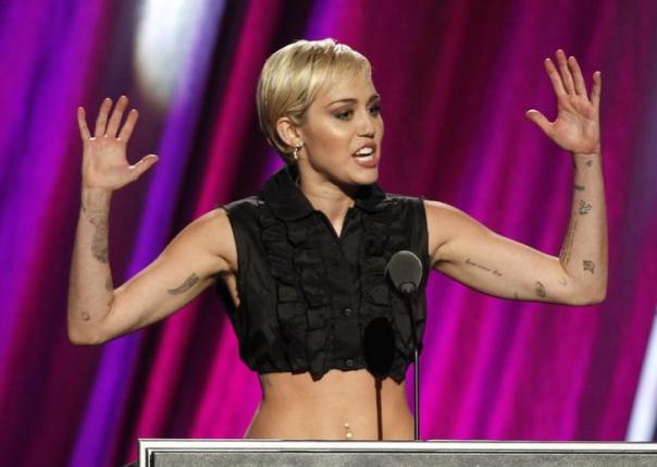 Singer Cyrus inducts Joan Jett and the Blackhearts during the 2015 Rock and Roll Hall of Fame Induction Ceremony in Cleveland