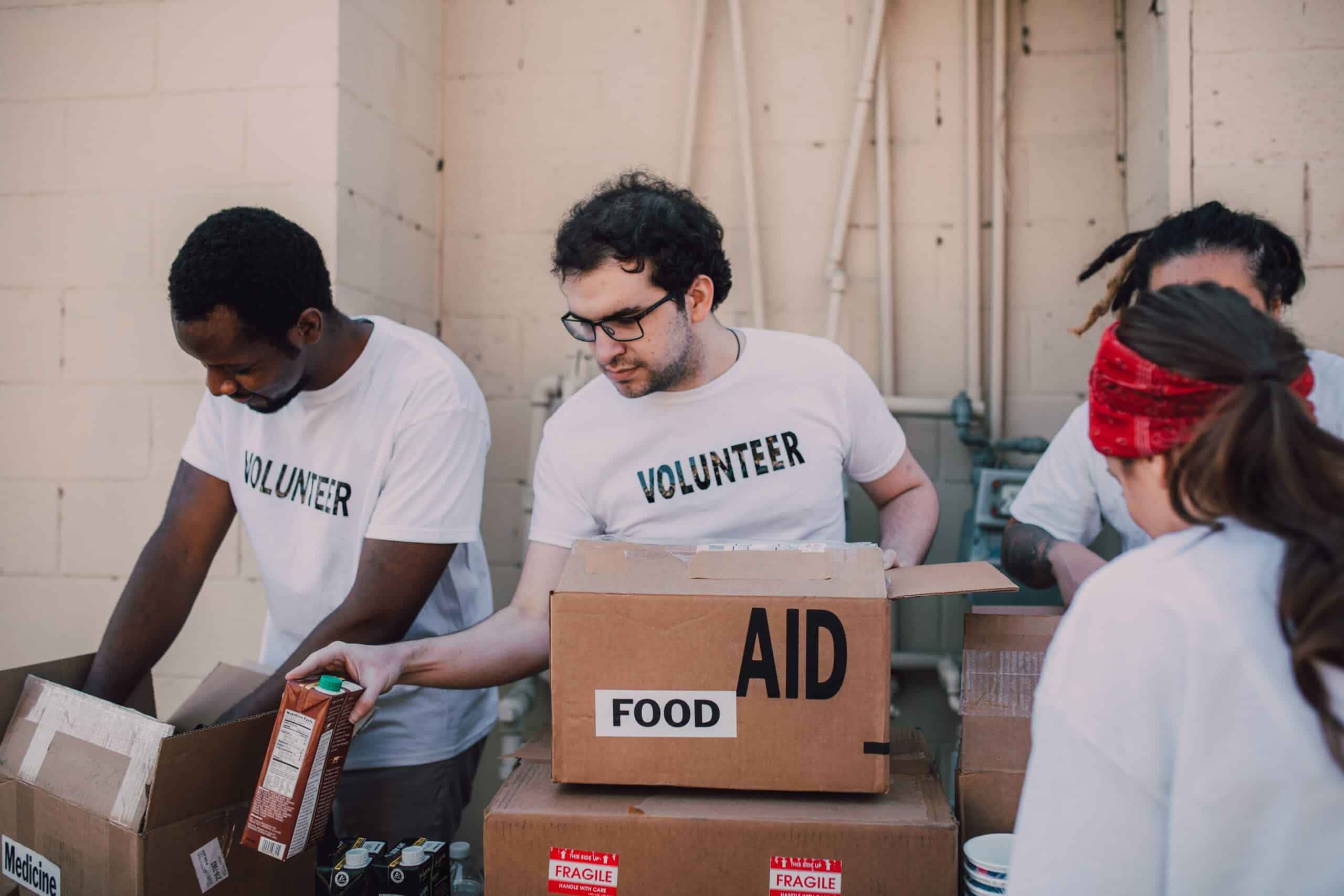 The White House Opens Volunteer Applications for the 2023 Holiday Season