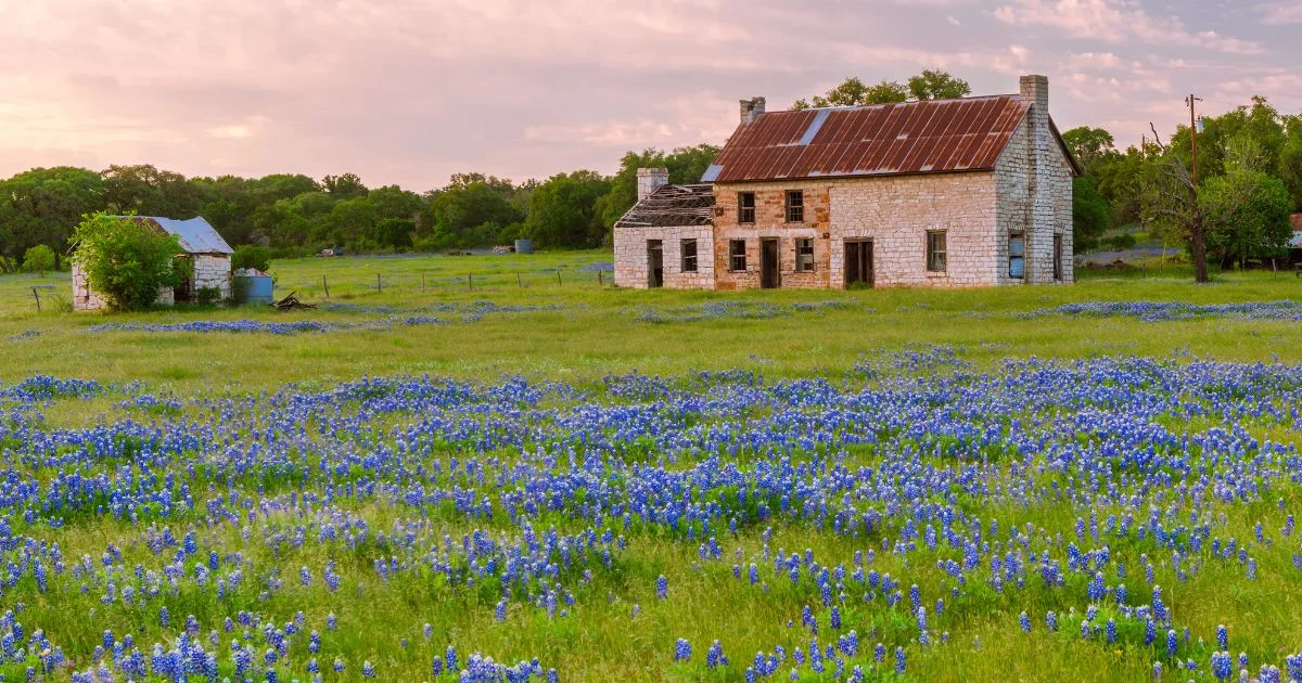 4 Common Issues With Older Homes in Texas